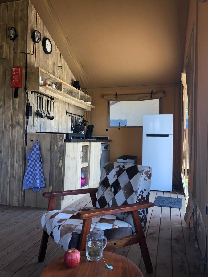 De Hazelaarshof Luxe Glampingtent Bij Natuurgebied De Millingerwaard Kekerdom Екстер'єр фото