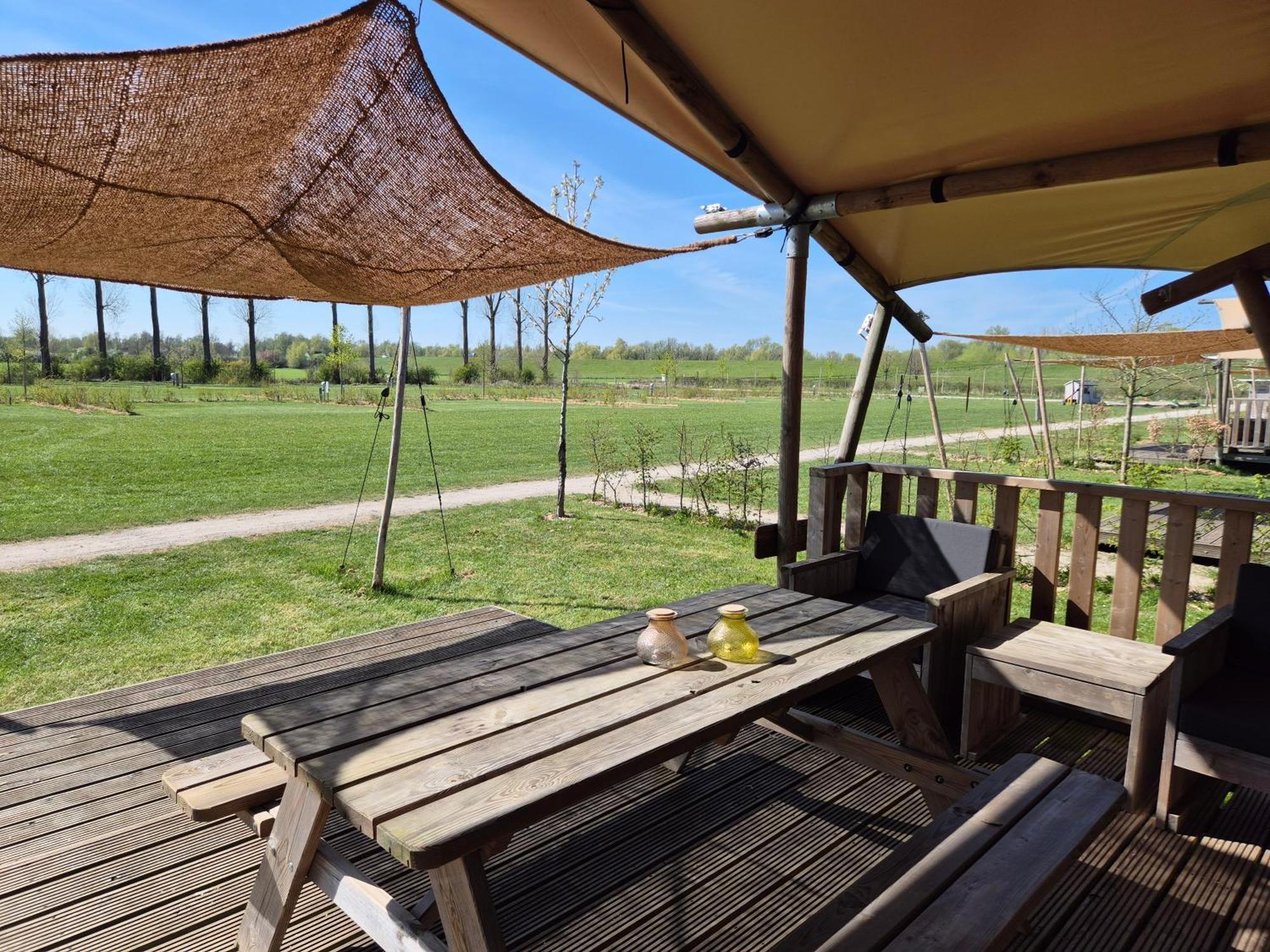 De Hazelaarshof Luxe Glampingtent Bij Natuurgebied De Millingerwaard Kekerdom Екстер'єр фото